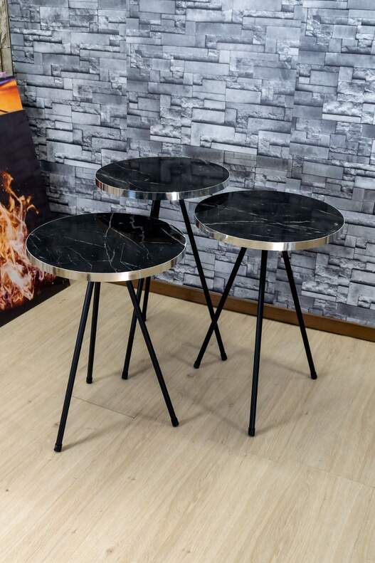 Black Metal Silver Zigon Coffee Table