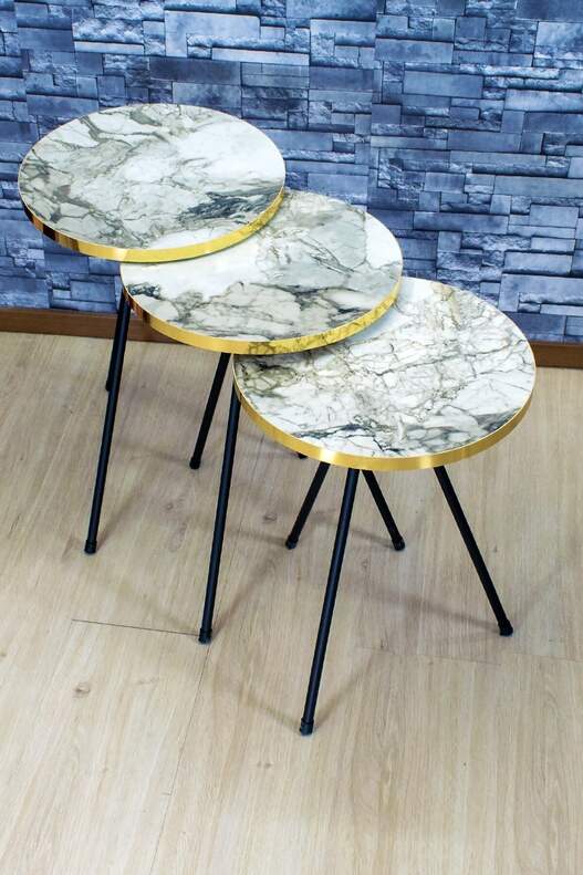 Black Metal Gold Zigon Coffee Table