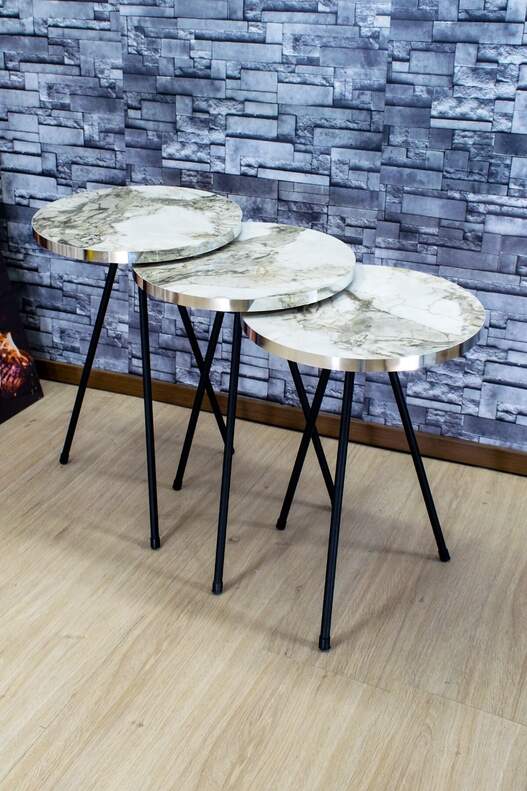 Black Metal Silver Zigon Coffee Table