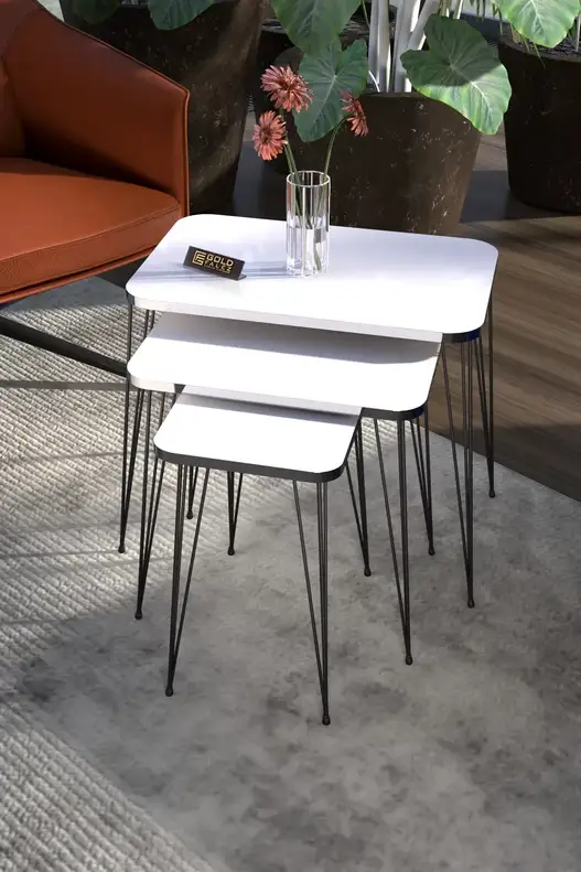 Black Wire Silver Square Zigon Coffee Table